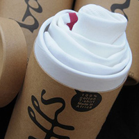 Emballage personnalisé en tubes de papier kraft écologiques pour t-shirts, chaussettes et t-shirts blancs