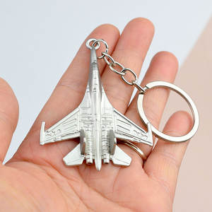 Oneway Wholesale Fashion 3D Mini Craft Travel Gift portachiavi per aerei in metallo portachiavi personalizzati per aeroplani 3D - Product Image 4