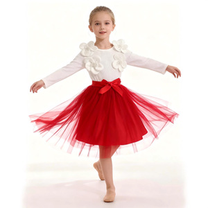 Robe de soirée élégante pour fillettes, rouge en tulle, style preppy, à manches longues, avec motifs floraux blancs, tenue d'anniversaire pour tout-petits, avec nœud à la taille, spéciale - Product Image 1
