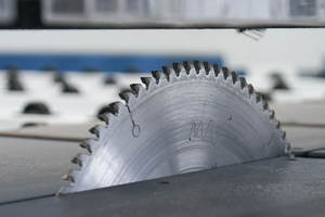 Máquina de corte de madera CNC automática, sierra de viga computarizada, sierra de mesa horizontal para la industria del mueble - Product Image 4