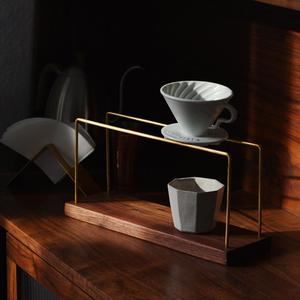 Soporte de café de madera portátil certificado con soporte de filtro de café de latón, estante de estación de goteo, función de vertido para <span class=keywords><strong>cafetera</strong></span> - Product Image 4