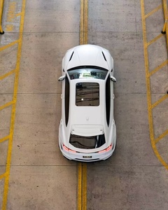 Kit carrosserie en fibre de carbone NT-Style pour Lamborghini URUS, état neuf, comprenant un diffuseur avant, un spoiler et un kit widebody pour l'amélioration esthétique. - Product Image 6