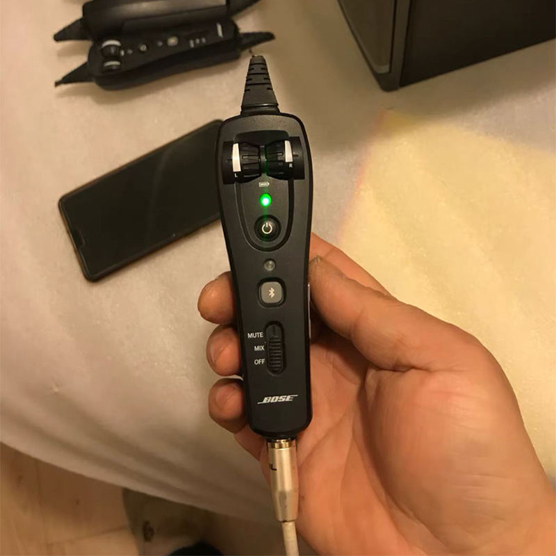 Noir&nbsp;: version modifiée du port audio 3,5&nbsp;mm