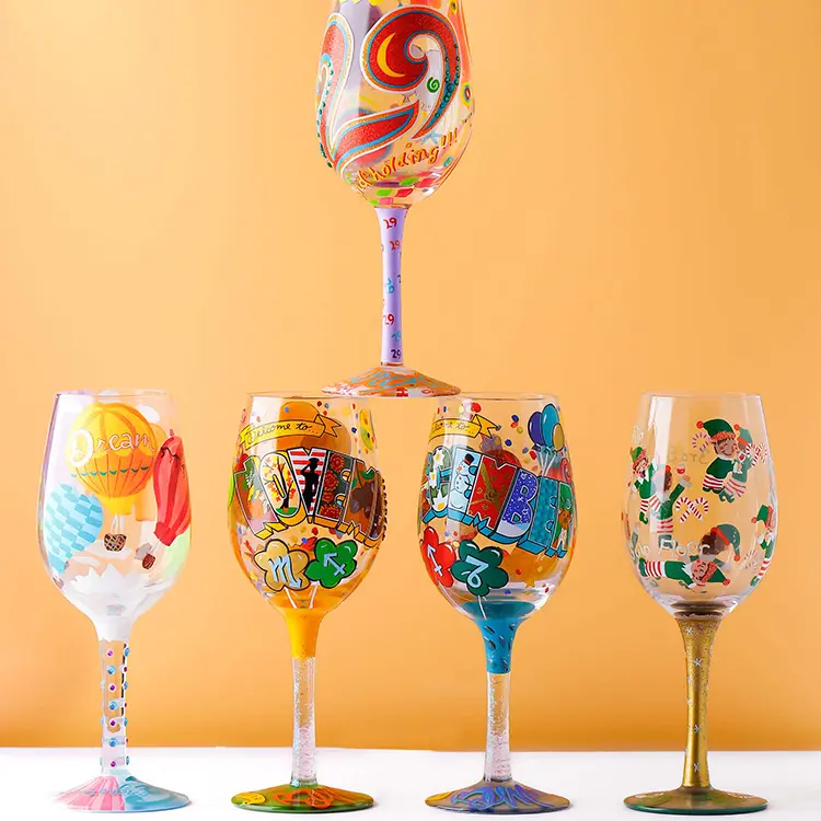 קישוטי אספנות הדפס עיצוב דפוס ייחודי כוסות יין שקופות בהתאמה אישית כוס זכוכית שקופה צבוע כוס זכוכית צבעונית