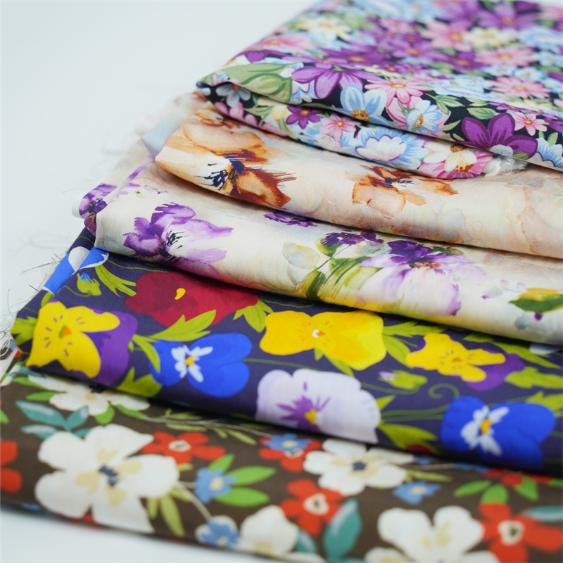 Digital Printed 85% Viscose 15% Nylon Fabric Woven Technique for Girls Garments Excellent Value Product