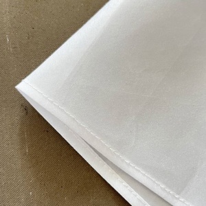 Bandana pour chien personnalisable, écologique, 100% polyester, blanc, vierge, sublimation avec logo, motifs géométriques, hiver, été, en gros - Product Image 5