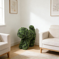 Topiaire artificielle en plastique pour extérieur, petite, verte, créative, pour aménagement paysager de jardin et parc, avec motifs lapin et chien, pour simulation d'animaux et de végétation.