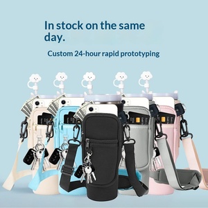 Термосумка-кроссбоди на 40 унций с ручкой Stanley и отделением для хранения из дайверского материала - Product Image 6