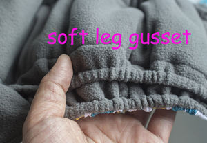 <span class=keywords><strong>Couche</strong></span> <span class=keywords><strong>lavable</strong></span> tout-en-un absorbante en tissu, avec insert supplémentaire en charbon de bambou pour les nuits très humides - Product Image 5