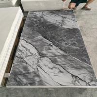 Lámina de PVC Duradera con Textura de Mármol, Impermeable, Resistente al Fuego, Revestimiento de Pared Decorativo Moderno para Uso Doméstico
