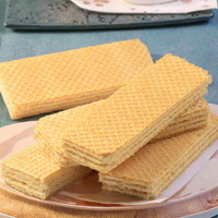 Biscuits sandwich aromatisés à la crème/lait certifiés halal chinois Gaufrettes croustillantes avec emballage de boîte de Sachet de goût sucré