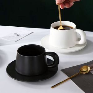 Juego de Tazas y Platos para Bebidas Estilo Europeo, Taza de Café de Cerámica, Regalos Especiales al por Mayor - Product Image 5