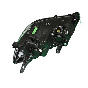 פנס קדמי לדגם SWM X7 LED 21, 4000 לומן, 70W, 3000K, אור לבן בוהק ואור כחול, 12V, משופץ, נורת H7 - Product Image 3