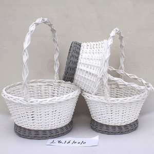 Wholesale Woven <strong>Wicker</strong> Home Decorative Rattan Gift <strong>Basket</strong> Storage <strong>Basket</strong> <strong>With</strong> <strong>Handle</strong> - Product Image 1