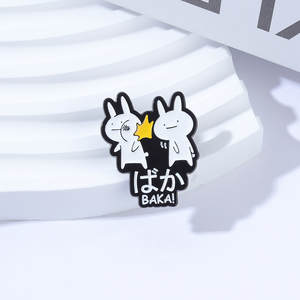 เข็มกลัดกระต่ายบาคาสไตล์อนิเมะ พร้อมคำขวัญตลกๆ สำหรับสวมใส่ในชีวิตประจำวัน ของขวัญน่ารักๆ สไตล์มีม - Product Image 2