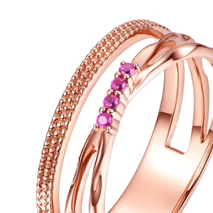 แหวนเงินแท้ 925 ประดับเพชรซิคอนจาก UM Jewelry ดีไซน์โดดเด่น ขัดเงาอย่างประณีต เหมาะสำหรับขายส่ง ของขวัญงานเลี้ยง งานครบรอบ หรืองานแต่งงาน - Product Image 3