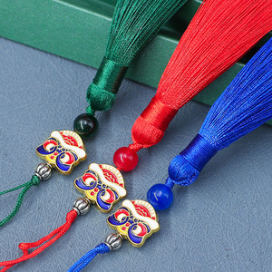 Pendentif Lion Dansant à Pompon 8 cm, Style Chinois, en Alliage, Perles Faites à la Main, Décoration de Voiture, Unisexe, Style Ethnique de Cour - Product Image 1