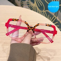 Nouvelles lunettes de soleil tendance de style européen et américain, avec monture large et rectangulaire, effet miroir plat, style Instagram, boîte à lunettes en diamant