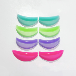 Almohadillas Reutilizables de Silicona Autoadhesivas para Lifting de Pestañas, 4 Pares, <span class=keywords><strong>con</strong></span> Queratina Arcoíris para Pestañas Rizadas, en Caja - Product Image 1