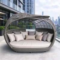 Canapé-lit modulaire d'extérieur en rotin tressé avec auvent, anti-UV, pour patio et bord de piscine, mobilier d'appoint moderne