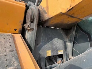 Excavatrice sur chenilles multifonctionnelle d'occasion d'origine coréenne Hyundai 385LVS haute efficacité Hyundai 140W 210W en bon état en vente - Product Image 5