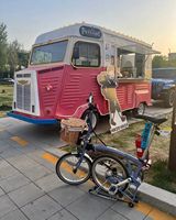 Camion de restauration mobile à thème Citroën populaire, chariot à café électrique avec machine à glaces et grill à hot-dogs