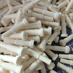 Kunden spezifische 99% Aluminiumoxid-Keramik rohre Hochtemperatur-Flüssigstrahl-Rund rohre und Porzellan düsen Premium-Keramikteile - Product Image 5