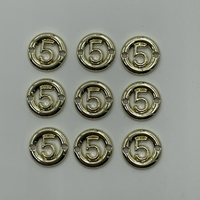 Plaques métalliques personnalisées à coudre pour vêtements, avec chiffre 5 creux, cadre circulaire doré poli écologique, accessoires de quincaillerie