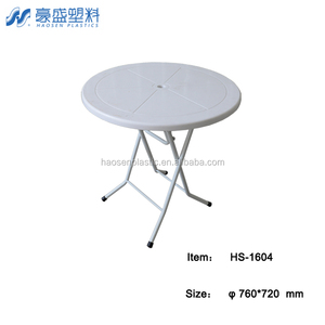 Table de pique-nique et de camping, ronde de 30 pouces, pieds en fer pliables et plateau en plastique léger - Product Image 4