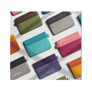 ที่ใส่บัตรเครดิตหนังแท้ทันสมัยพร้อมพวงกุญแจดีไซน์กะทัดรัดปิดสั้นเพื่อการจัดเก็บที่รวดเร็วและปลอดภัย - Product Image 2