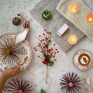 Merry Tree 45cm PE-Material Weihnachtsbaum-Deko mit Beeren und Tannenzapfen Fabrik-Großhandel Heim-Party Weihnachtsdekoration - Product Image 6