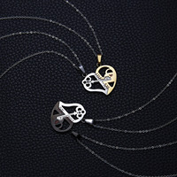 Kingcome Pendentif en acier inoxydable Saint Valentin Confession Cupidon Tir à l'arc Amour Coeur Forme Collier Couples OEM Disponible