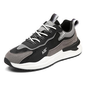 Chaussures de sport pour hommes tendance, respirantes, en maille tricotée, légères et amortissantes, pour la course et la marche décontractée – Vente en gros usine - Product Image 1
