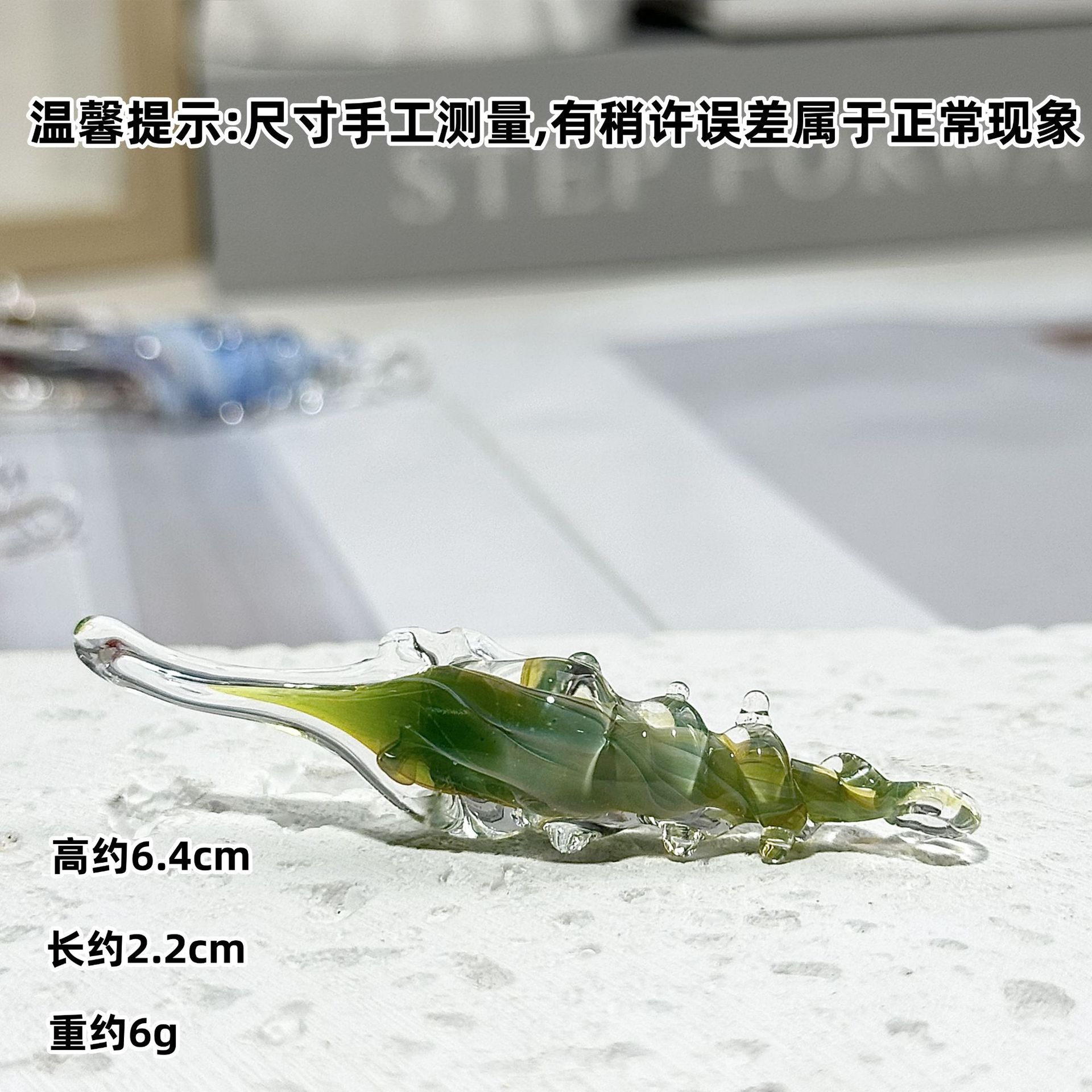 Yellow Green Wave style conch pendant
