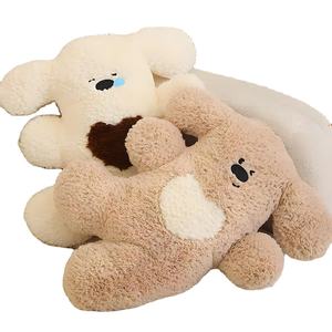 Relleno de algodón de primera calidad Patrón de corazón frontal Encantador cachorro <span class=keywords><strong>feliz</strong></span> Snuggle Juguete de peluche Regalos perfectos Perro de peluche peludo suave personalizado - Product Image 1