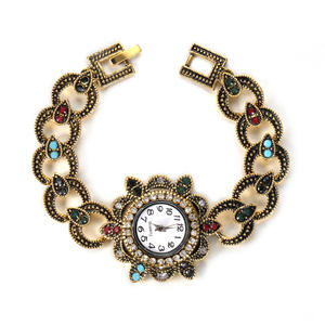 Montres à quartz pour femmes en argent antique <span class=keywords><strong>plaqué</strong></span> vintage, prix bas, bracelet de sport, <span class=keywords><strong>montre</strong></span> pour femmes, fabricant - Product Image 1