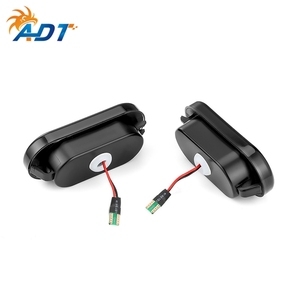 Feux de signalisation latéraux dynamiques à LED avec lentilles fumées ADT 2x pour Bora Golf3 Golf4 Lupo Sharan Vento - Product Image 4