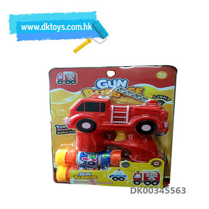 Pistolet à bulles de voiture de <span class=keywords><strong>patrouille</strong></span> avec musique et lumière et 2 bouteilles d'eau à bulles Cartoon Toy Car avec lumière musicale - Product Image 4