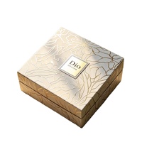 Boîte cadeau rigide avec couvercle estampé à l'or, finition brillante écologique et gaufrage, idéale pour bougies et cadres photo