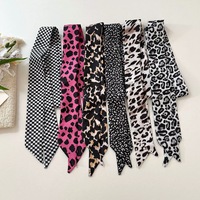 En gros, dernières écharpes longues en satin double couche, bandanas en satin de soie imprimés sur mesure, foulards doux et fluides, rubans cadeaux