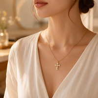 Collier ras du cou en acier inoxydable plaqué or 18 carats avec pendentif croix imitation perle, idéal pour pull, vente en gros de bijoux
