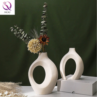 Vase en céramique nordique ensemble de deux pièces Vase à fleurs créatif chandelier ornements décoration intérieure de la maison Vases de table