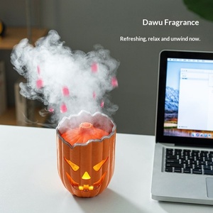 Difusor de Aroma USB con Diseño de Medusa y Calabaza, Humidificador de Aromaterapia, Luz Nocturna, Temática de Halloween, 1 Año de Garantía - Product Image 4