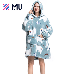 Diseños personalizados Vacaciones de invierno Manta usable Sudadera cálida Mantas con capucha Familia Sudadera con capucha de lujo - Product Image 1