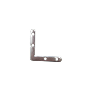 Support d'angle en aluminium 45x7mm en forme de L, connecteur à quatre trous, quincaillerie pour meubles - Product Image 4