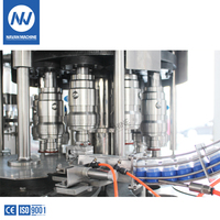 Machine de remplissage automatique haute productivité 6000 bph pour bouteilles PET de boissons gazeuses, eau et huile, avec moteur et contrôle PLC