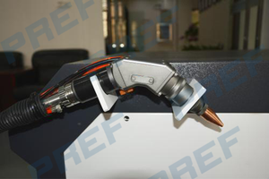 PREF nouvelle arrivée Portable Fiber <span class=keywords><strong>Laser</strong></span> <span class=keywords><strong>pistolet</strong></span> de soudage <span class=keywords><strong>à</strong></span> <span class=keywords><strong>souder</strong></span> coupe fer Machine <span class=keywords><strong>à</strong></span> <span class=keywords><strong>souder</strong></span> pièces soudeur tête de <span class=keywords><strong>pistolet</strong></span> - Product Image 5