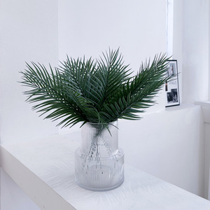 Palmera Artificial Verde Areca de 10cm-30cm, Decoración Realista de Plástico para Interiores y Exteriores - Product Image 1