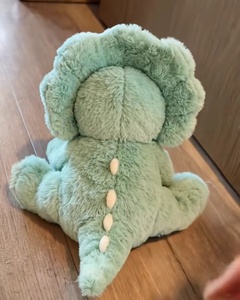 Peluche personnalisée <span class=keywords><strong>JellyCat</strong></span> Triceratops, rembourrée en coton PP, brodée, unisexe, 5-7 ans, cadeau d'anniversaire pour enfants, 23 cm - Product Image 4