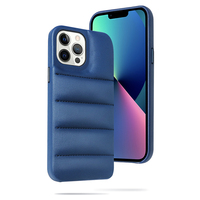 Housse de luxe en duvet TPU au toucher doux pour iPhone 12 13 14 étui en polyuréthane de haute qualité protecteur Mini Plus modèles